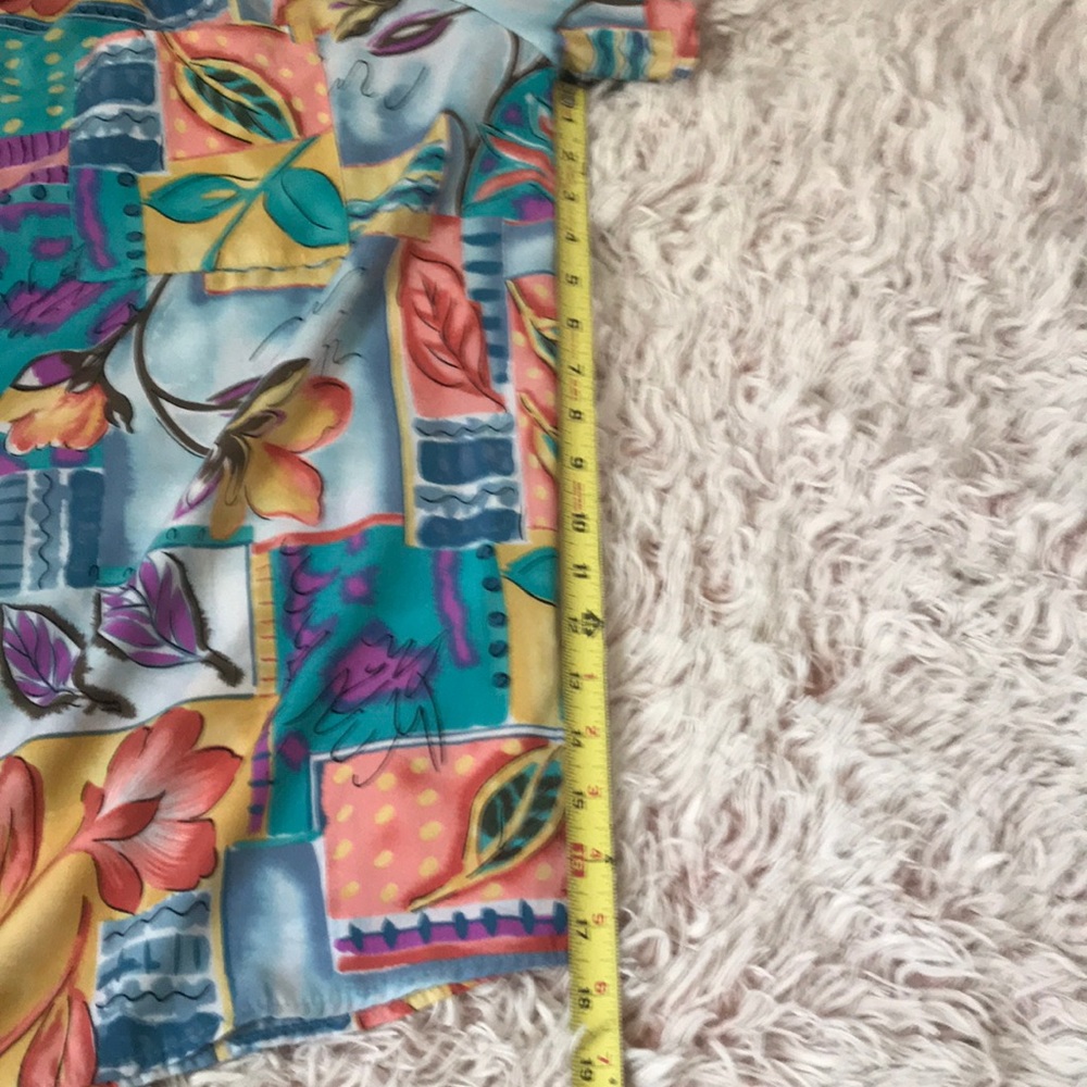 Vtg Polyester Statement Blouse - image 7